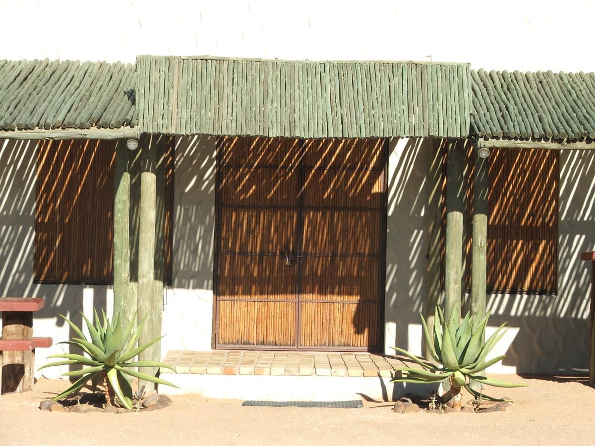 Loch Maree Guest Farm & Field Camp Villa Askham Ngoại thất bức ảnh