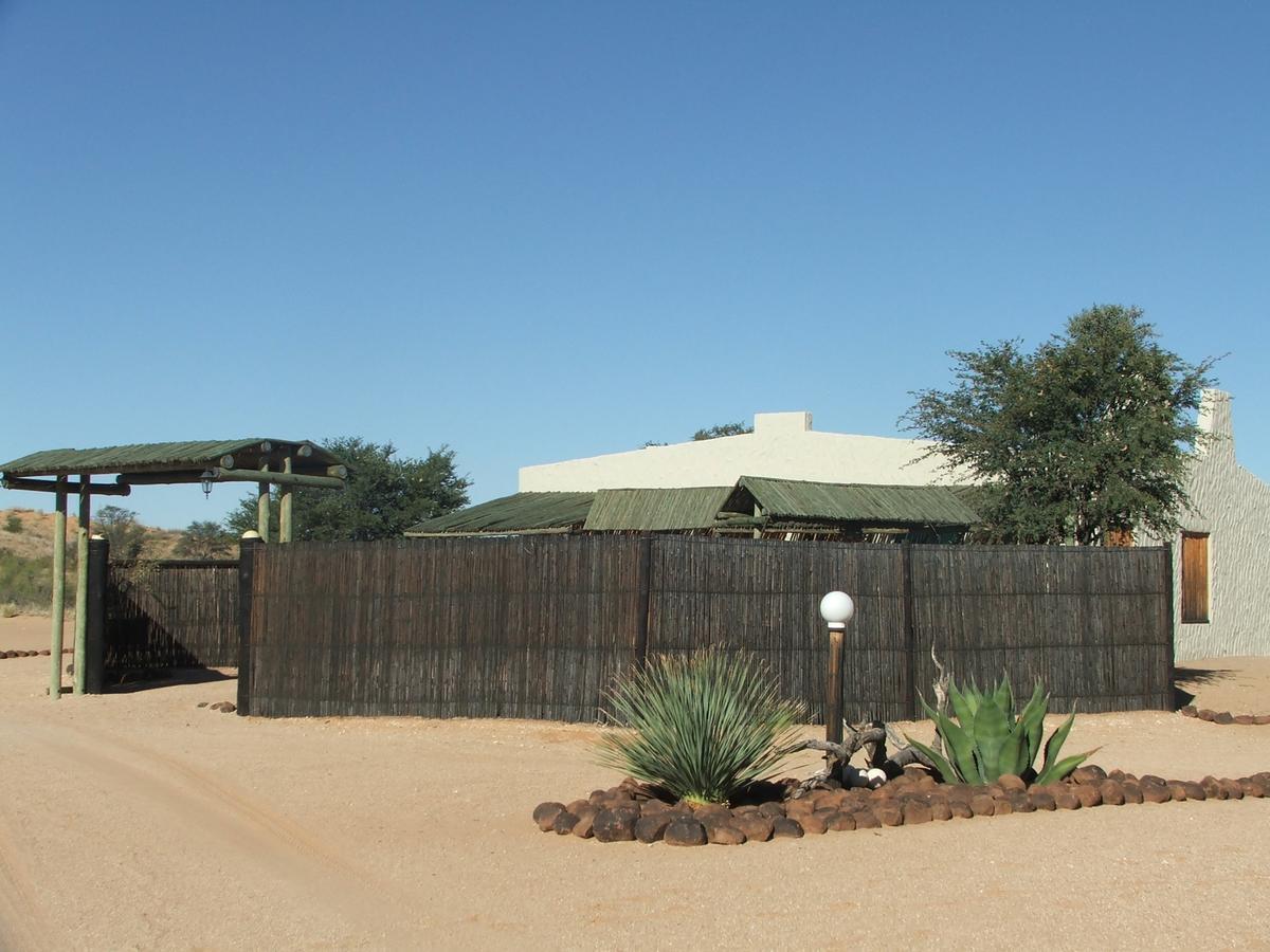 Loch Maree Guest Farm & Field Camp Villa Askham Ngoại thất bức ảnh