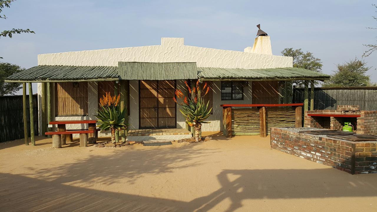 Loch Maree Guest Farm & Field Camp Villa Askham Ngoại thất bức ảnh